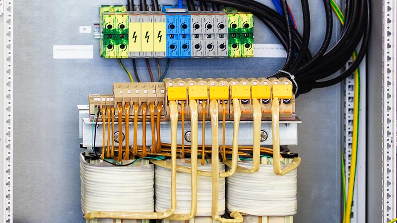 Energieversorgung-Schaltschrank_Buerkle-Schoeck_Teaser_08_800x450px_V2 Branche Ernergieversorgung Bürkle + Schöck Transformatoren GmbH